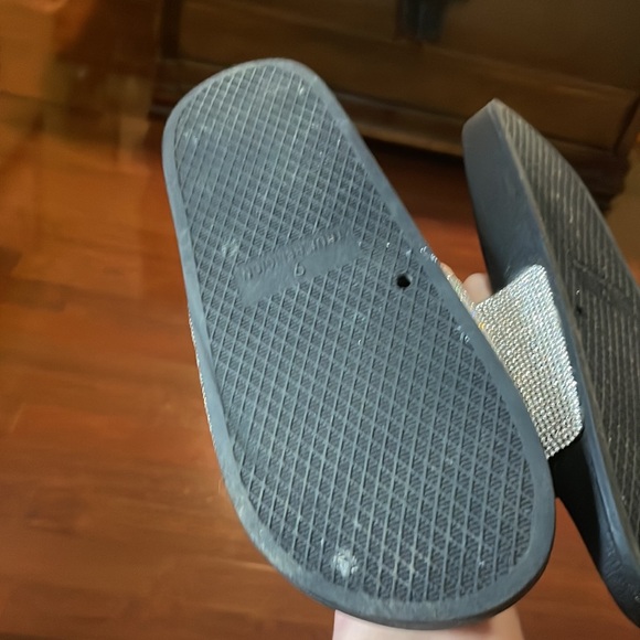 True Religion sparkly slides - Picture 4 of 4
